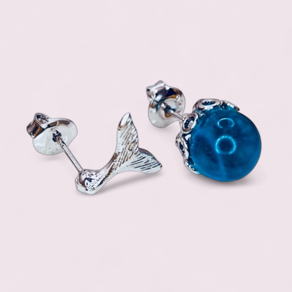 925 Sterling Silver Sea Bubble Mermaid Tail Mismatched Stud Earrings